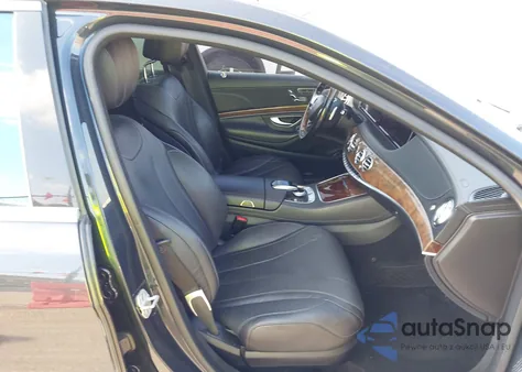 2015 Mercedes-Benz S 550 z USA, uszkodzony, nr VIN WDDUG8CB7FA074310